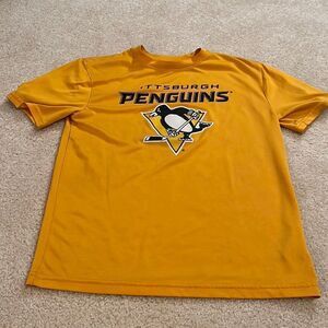 PITTSBURGH PENGUINS SIZE 10/12 SHIRT